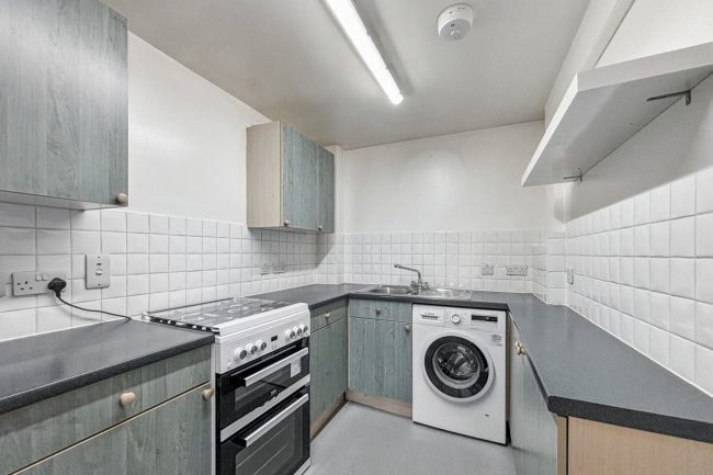 Flat 13 Presentation House, 240 Wick Road, Hackney, London, E9 5DR 6