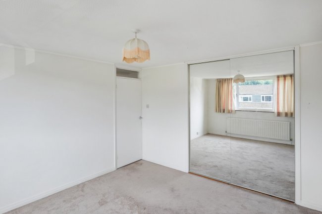 5 Conifer Close, Waterlooville, Hampshire PO8 8AF 7