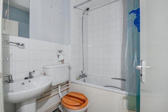Flat B, 79 Hereford Road, Notting Hill, London W2 5BB 9