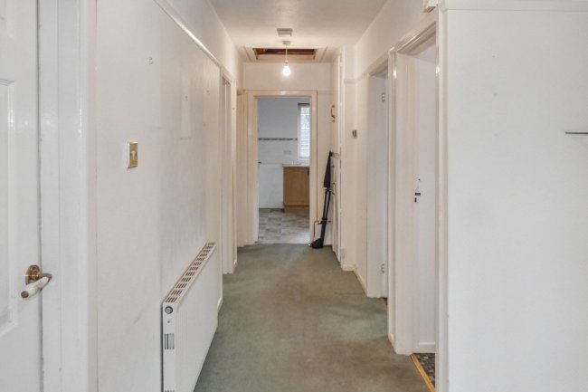 146 Castle Lane West, Bournemouth, BH9 3JZ 10