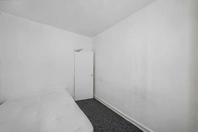 Flat 3, Bevan House, Boswell Street, Holborn, WC1N 3BT 8