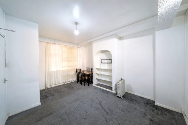 Flat 3, Bevan House, Boswell Street, Holborn, WC1N 3BT 8