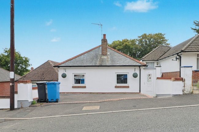 53 Fortescue Road, Poole, Dorset, BH12 2LH 10