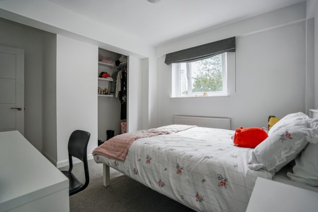 Flat 14, Albert Starr House, Haddonfield Estate, Bush Road, Surrey Quays, London SE8 5AS 1