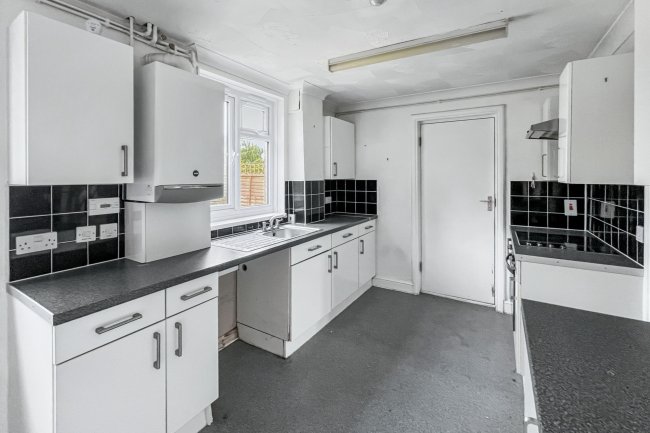 230 Maiden Lane, Crayford, Dartford, DA1 4PS 9