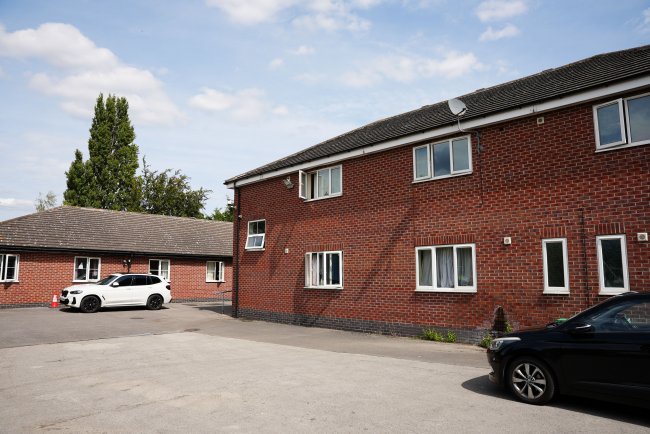 Avondale, Whitehouse Road, Bircotes, Doncaster DN11 8EQ 9