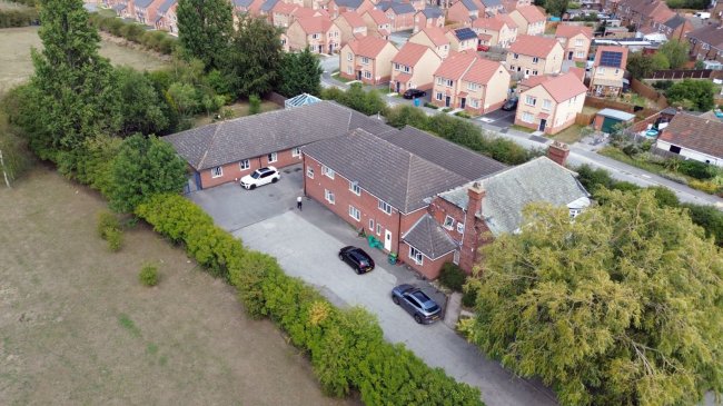 Avondale, Whitehouse Road, Bircotes, Doncaster DN11 8EQ 9