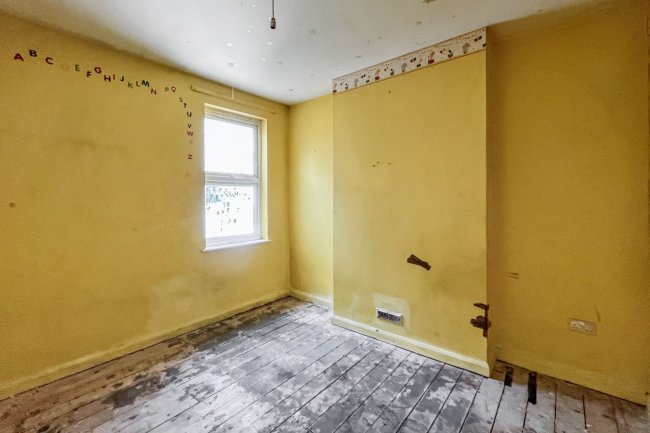 154 Wickham Lane, Abbey Wood, London, SE2 0XP 2