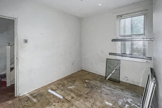 154 Wickham Lane, Abbey Wood, London, SE2 0XP 2