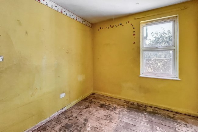 154 Wickham Lane, Abbey Wood, London, SE2 0XP 2