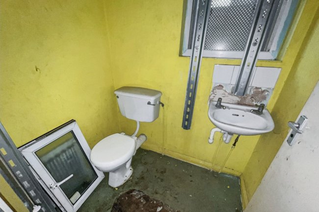 154 Wickham Lane, Abbey Wood, London, SE2 0XP 2