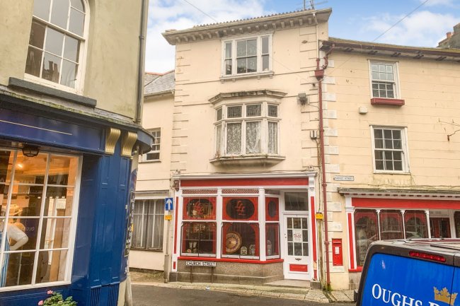 1 Church Street, Liskeard, Cornwall PL14 3AG 9