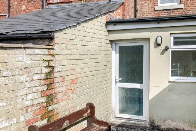 16 Peter Street, Carlisle, CA3 8QP 3