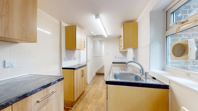 Flat A, 98 Brooke Road, Stoke Newington, London, N16 7RT 8