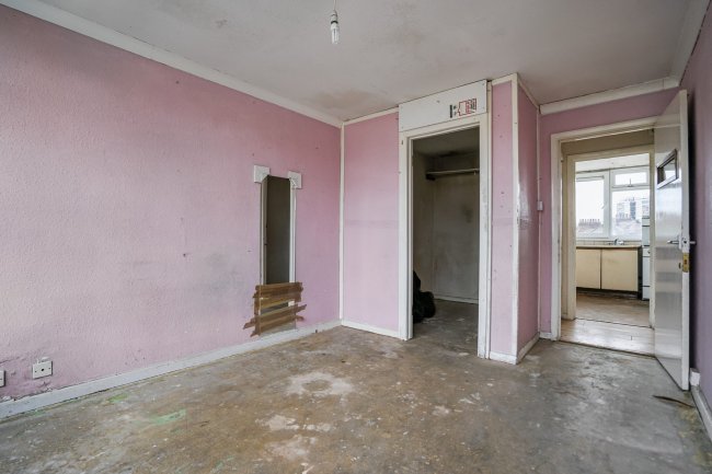 26 Halsmere Road, Camberwell, London SE5 9JQ 7