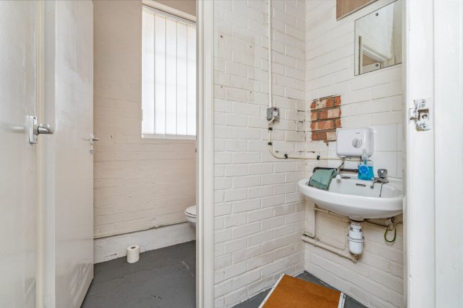 29 Lower Olland Street, Bungay, NR35 1BY 10