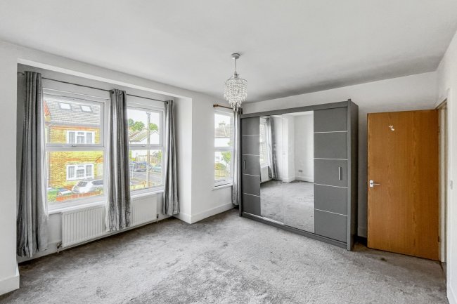 6 Orchard Villas, Cray Road, Sidcup, Kent, DA14 5DJ 7