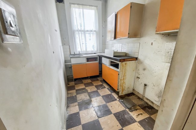 Flat B, 28 Norwood Road, Herne Hill, London, SE24 9BH 1