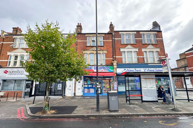 906 London Road, Thornton Heath, Surrey, CR7 7PE 1