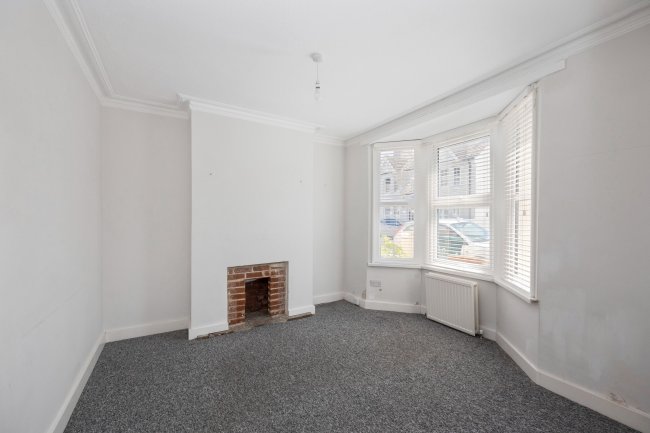 37 Mortimer Road, Hove, East Sussex, BN3 5FG 5