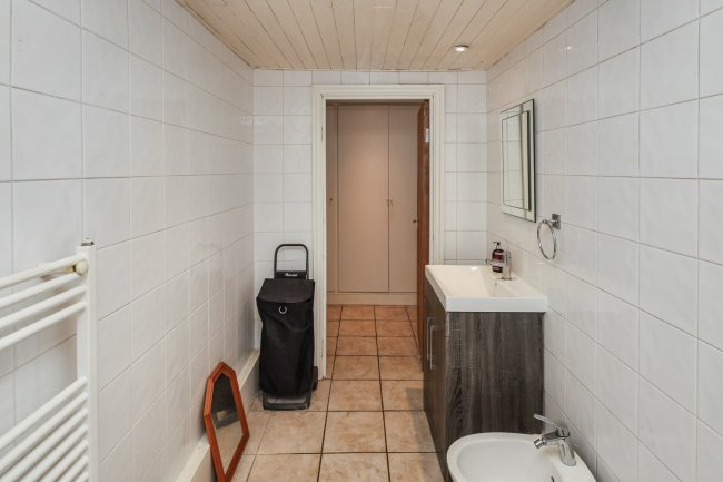 7A Wembury Mews, London N6 5XJ 7