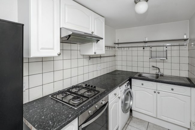 7A Wembury Mews, London N6 5XJ 7