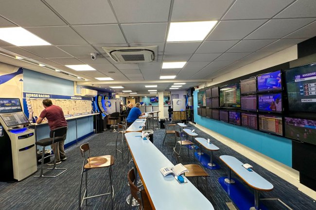 77-79 Station Road, Chingford, London, E4 7BU 7