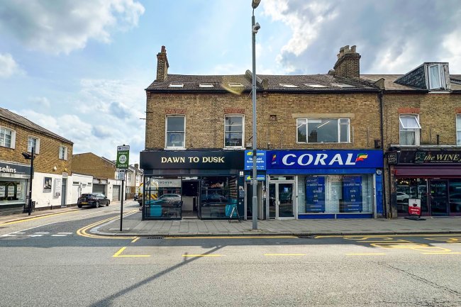 77-79 Station Road, Chingford, London, E4 7BU 7