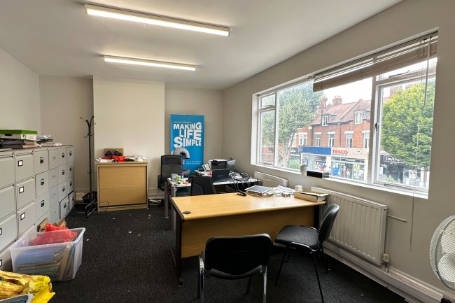 77-79 Station Road, Chingford, London, E4 7BU 7