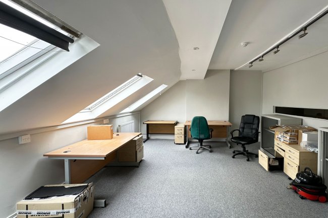 77-79 Station Road, Chingford, London, E4 7BU 7