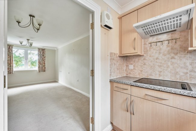 Flat 21 Chancellor Court, Broomfield Road, Chelmsford CM1 1RY 5