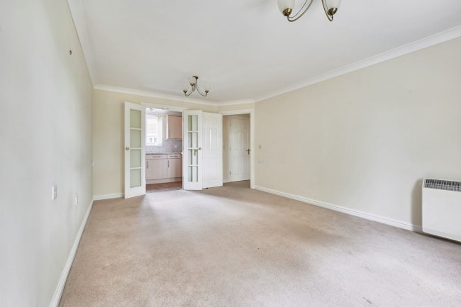 Flat 21 Chancellor Court, Broomfield Road, Chelmsford CM1 1RY 5