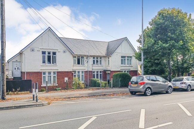 37 Jenner Road, Barry CF62 7HP 5