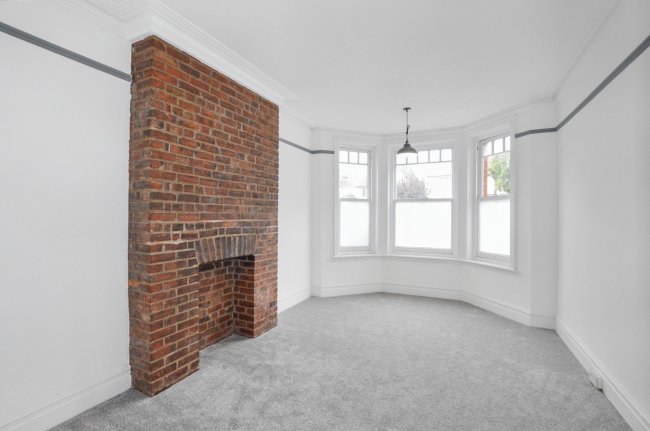 7 Burgess Park Mansions, Fortune Green Road, West Hampstead, London, NW6 1DP 4