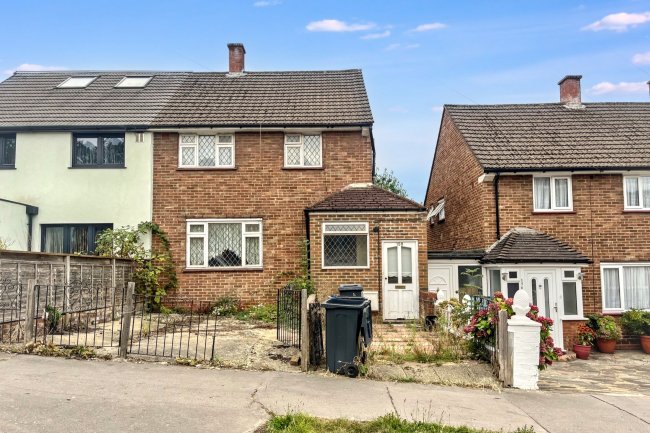 158 Dunley Drive, Croydon, Surrey, CR0 0RE 10