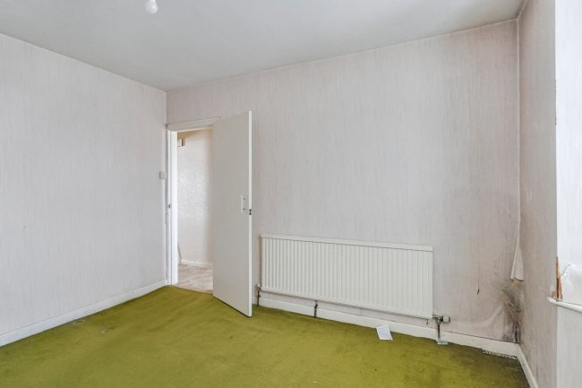 7 Oldfield Road, Westbury, Wiltshire BA13 3LA 9