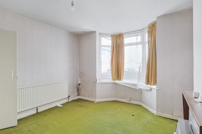 7 Oldfield Road, Westbury, Wiltshire BA13 3LA 9