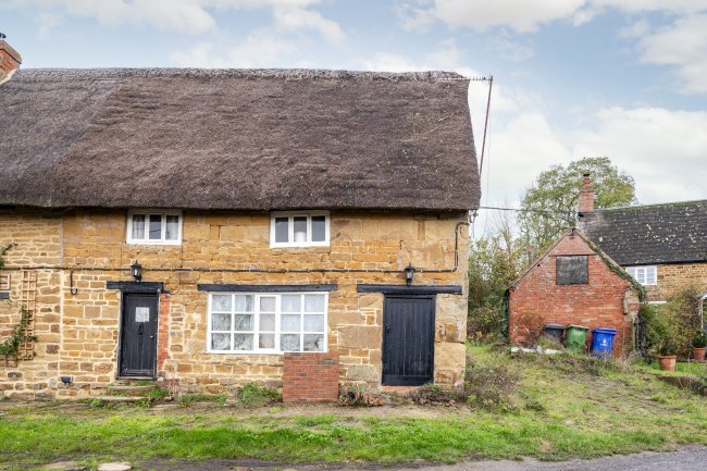 14 Frog Lane, Upper Boddington, Daventry, Northamptonshire, NN11 6DJ 3