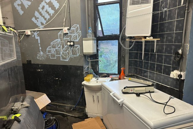 69 Anerley Road, London SE19 2AS 10