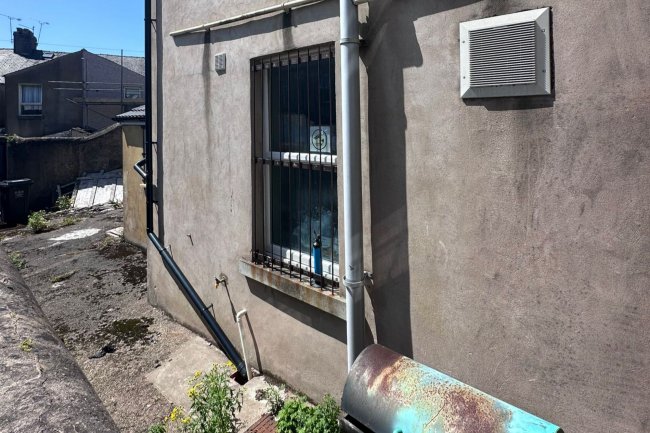 9 Oxford Street, Workington CA14 2AL 3