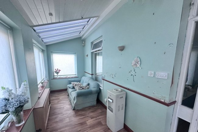 Y Foelas, Station Road, Llanrug, Caernarfon LL55 4BE 3