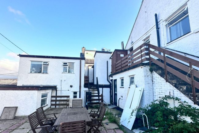 Y Foelas, Station Road, Llanrug, Caernarfon LL55 4BE 3