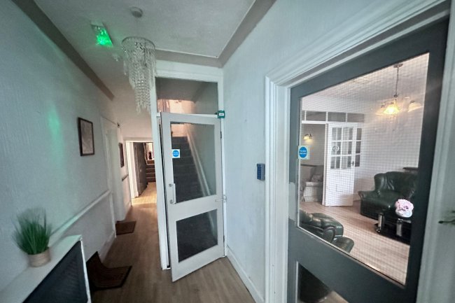 Y Foelas, Station Road, Llanrug, Caernarfon LL55 4BE 3