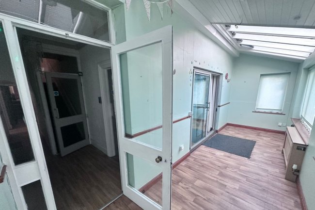 Y Foelas, Station Road, Llanrug, Caernarfon LL55 4BE 3