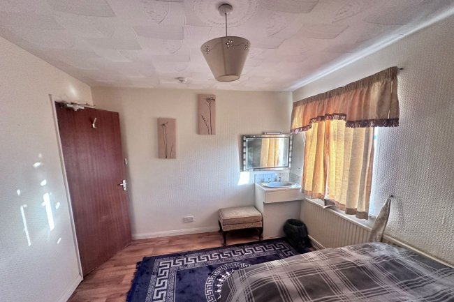 Y Foelas, Station Road, Llanrug, Caernarfon LL55 4BE 3