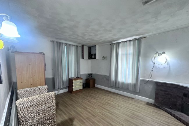 Y Foelas, Station Road, Llanrug, Caernarfon LL55 4BE 3