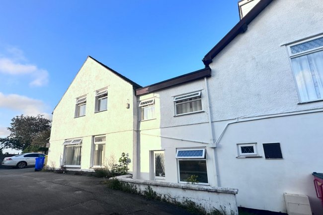 Y Foelas, Station Road, Llanrug, Caernarfon LL55 4BE 3