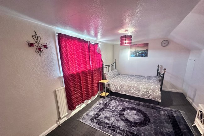 Y Foelas, Station Road, Llanrug, Caernarfon LL55 4BE 3