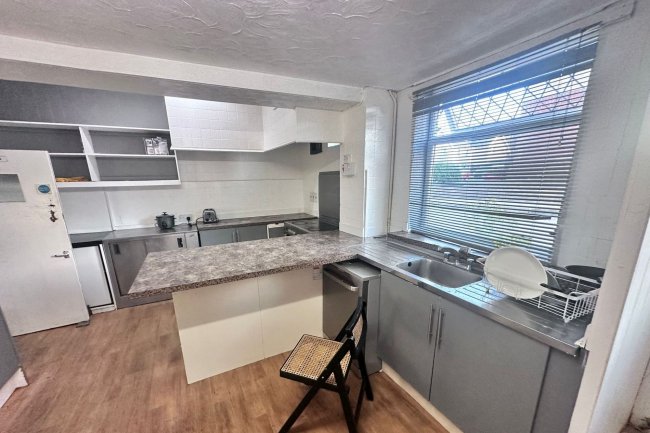 Y Foelas, Station Road, Llanrug, Caernarfon LL55 4BE 3