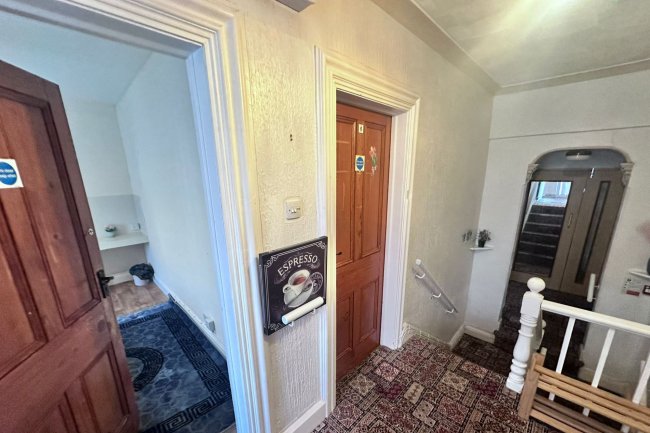 Y Foelas, Station Road, Llanrug, Caernarfon LL55 4BE 3